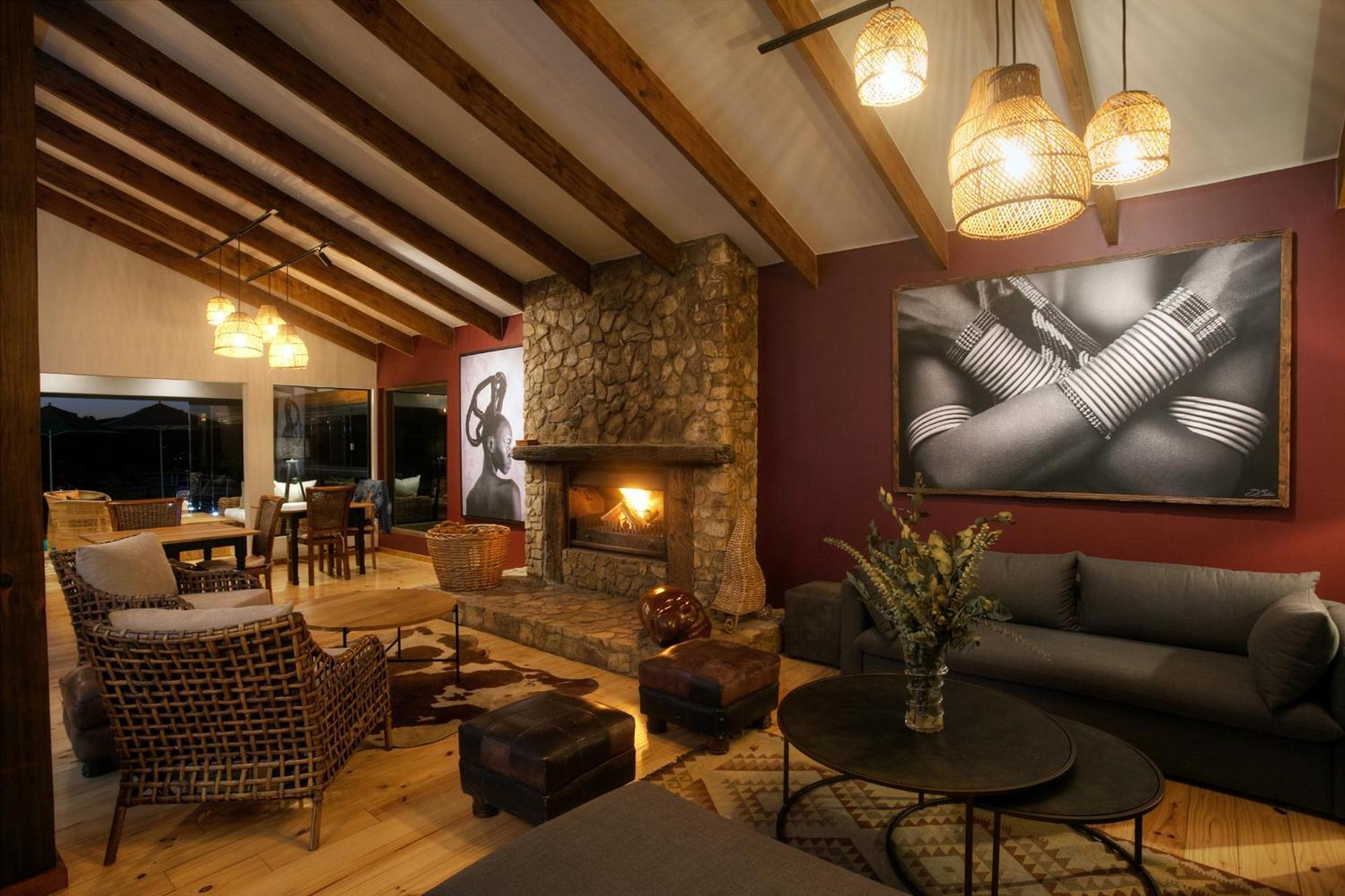 Elephant Hide Of Knysna Guest Lodge Exterior foto