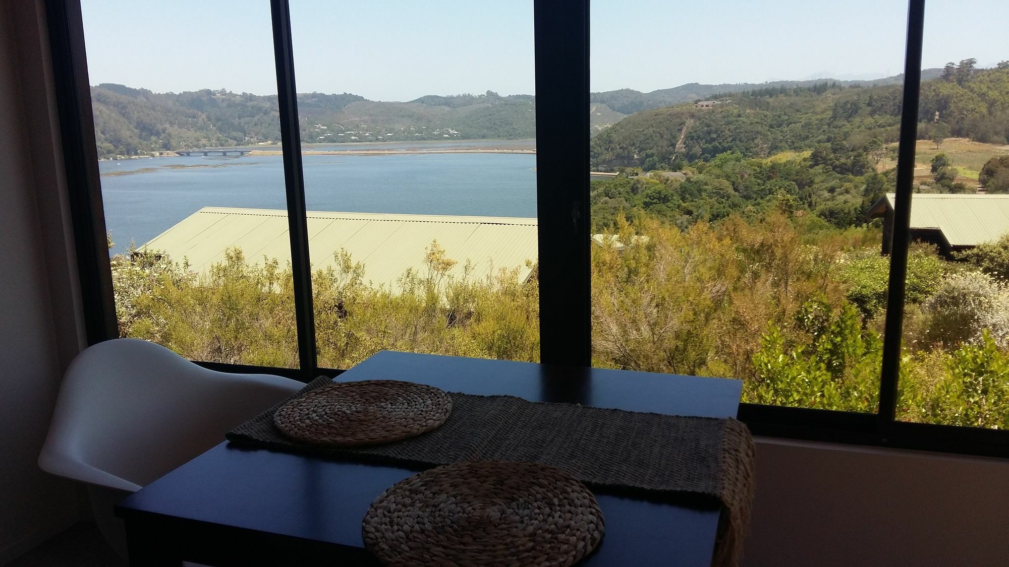 Elephant Hide Of Knysna Guest Lodge Exterior foto