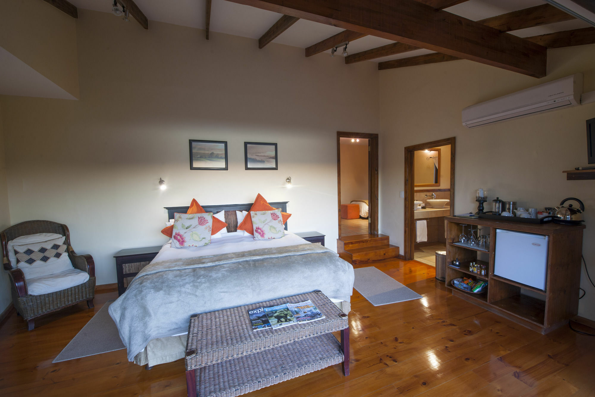 Elephant Hide Of Knysna Guest Lodge Exterior foto